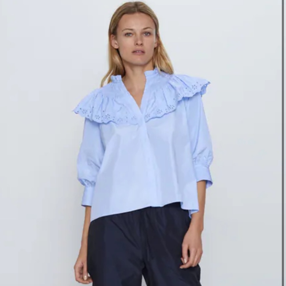 Zara Embroidered Eyelet Blouse Size Small